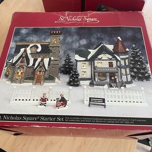 St Nicholas Square starter set NEW 10 piece set,